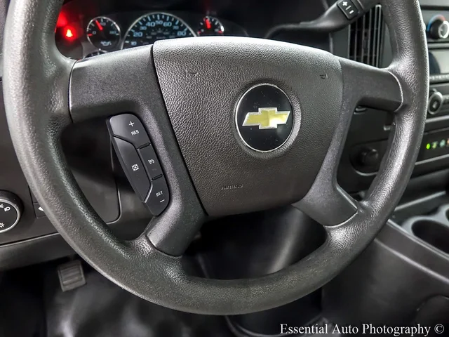 SEMINUEVOS CHEVROLET Express Cargo Van a Estados en autogozo