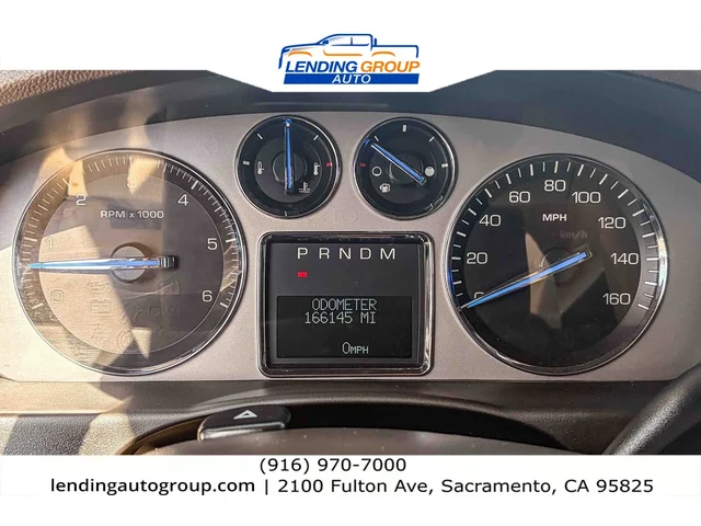 SEMINUEVOS CADILLAC Escalade at Lending Group Auto in Sacramento