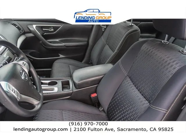 SEMINUEVOS NISSAN Altima at Lending Group Auto in Sacramento
