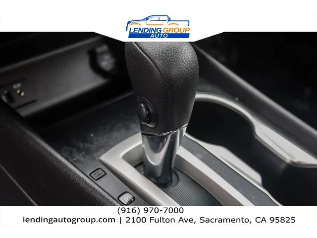 SEMINUEVOS NISSAN Altima at Lending Group Auto in Sacramento