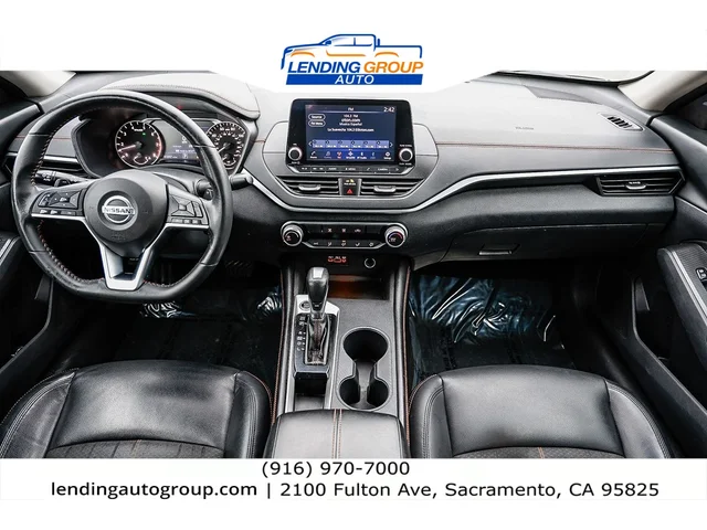 SEMINUEVOS NISSAN Altima at Lending Group Auto in Sacramento
