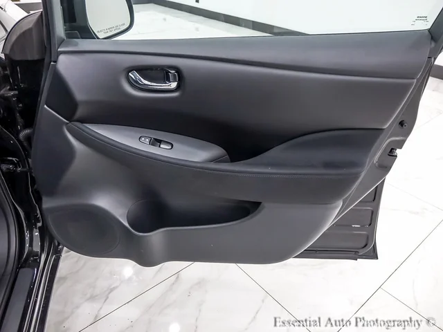 SEMINUEVOS NISSAN LEAF a Estados en autogozo