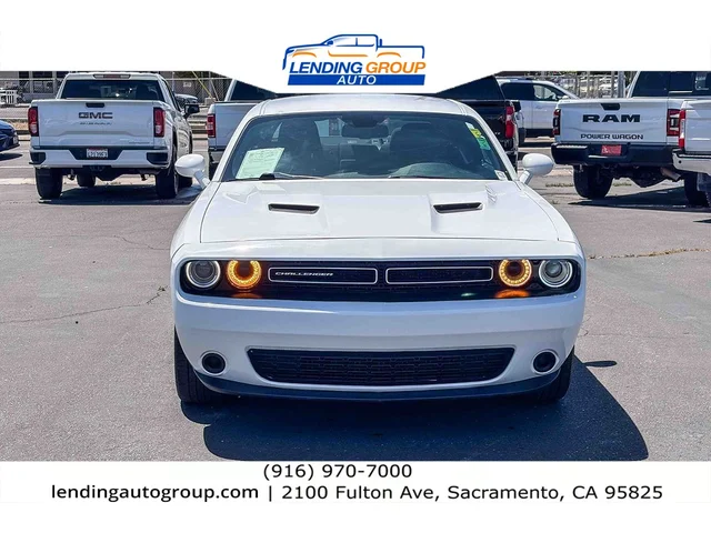 SEMINUEVOS DODGE Challenger a Estados en autogozo
