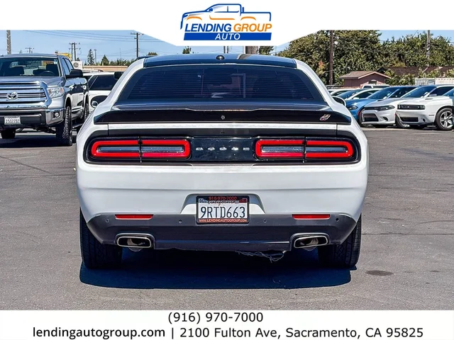 SEMINUEVOS DODGE Challenger a Estados en autogozo