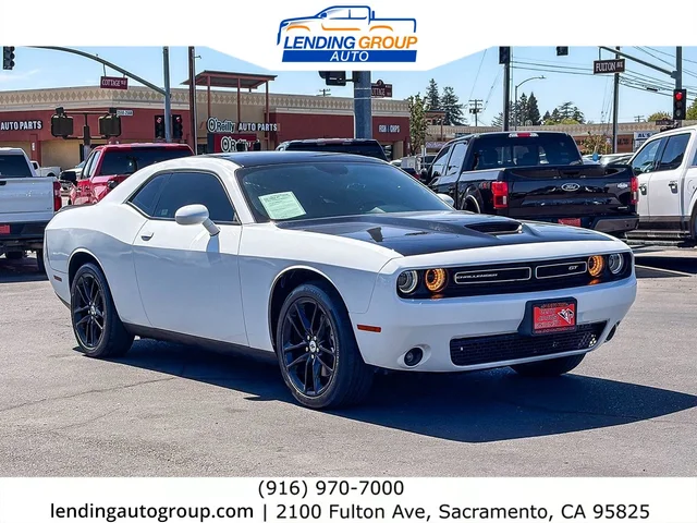 SEMINUEVOS DODGE Challenger a Estados en autogozo