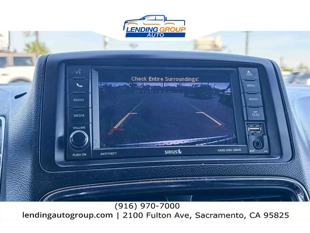 SEMINUEVOS DODGE Grand Caravan at Lending Group Auto in Sacramento