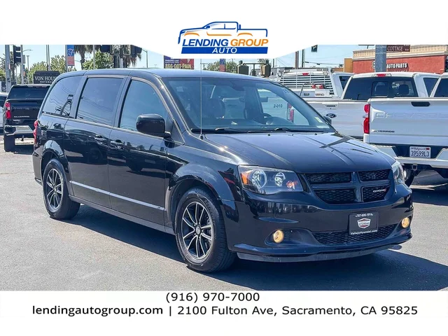 SEMINUEVOS DODGE Grand Caravan at Lending Group Auto in Sacramento