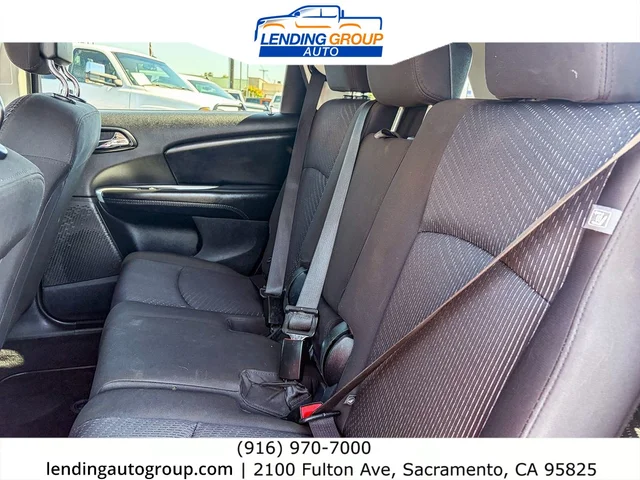 SEMINUEVOS DODGE Journey at Lending Group Auto in Sacramento