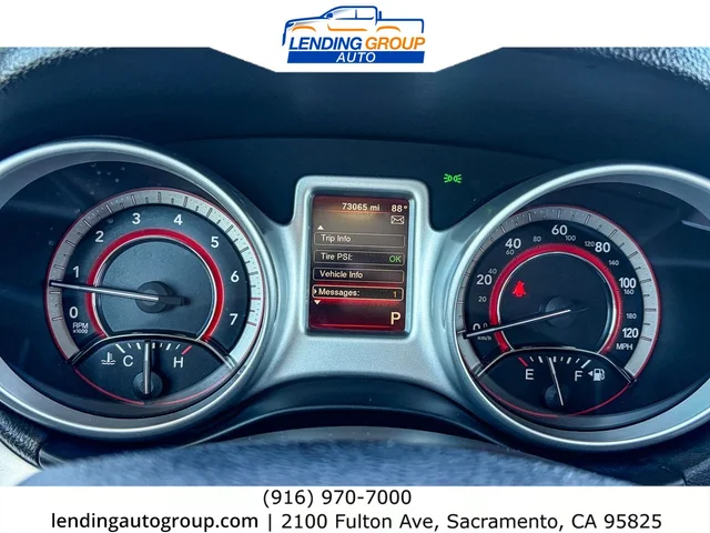 SEMINUEVOS DODGE Journey at Lending Group Auto in Sacramento