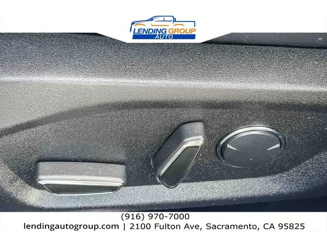 SEMINUEVOS FORD Fusion Energi at Lending Group Auto in Sacramento