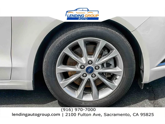 SEMINUEVOS FORD Fusion Energi at Lending Group Auto in Sacramento