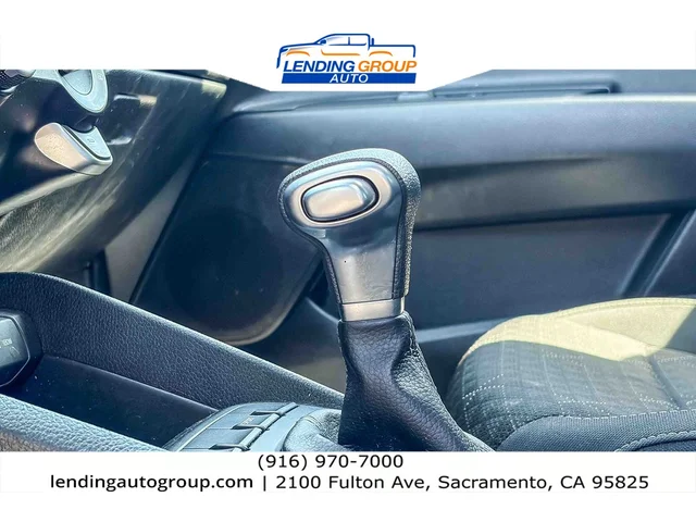 SEMINUEVOS KIA Rio at Lending Group Auto in Sacramento