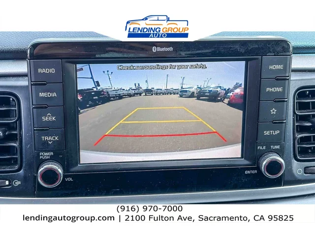 SEMINUEVOS KIA Rio at Lending Group Auto in Sacramento