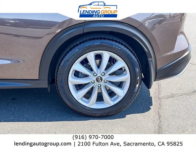 SEMINUEVOS INFINITI QX50 at Lending Group Auto in Sacramento