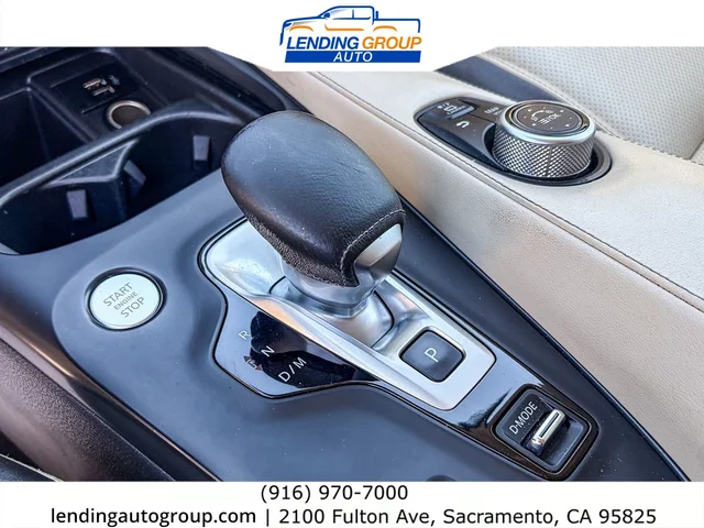 SEMINUEVOS INFINITI QX50 at Lending Group Auto in Sacramento