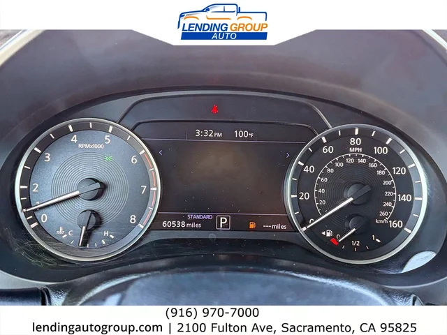 SEMINUEVOS INFINITI QX50 at Lending Group Auto in Sacramento