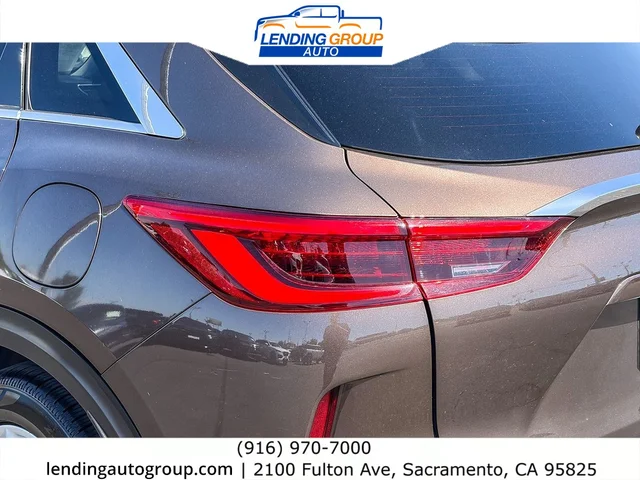 SEMINUEVOS INFINITI QX50 at Lending Group Auto in Sacramento