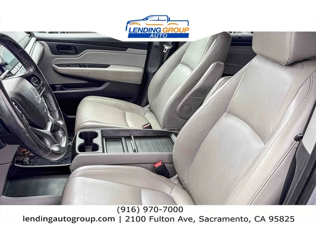 SEMINUEVOS HONDA Odyssey at Lending Group Auto in Sacramento