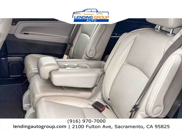 SEMINUEVOS HONDA Odyssey at Lending Group Auto in Sacramento