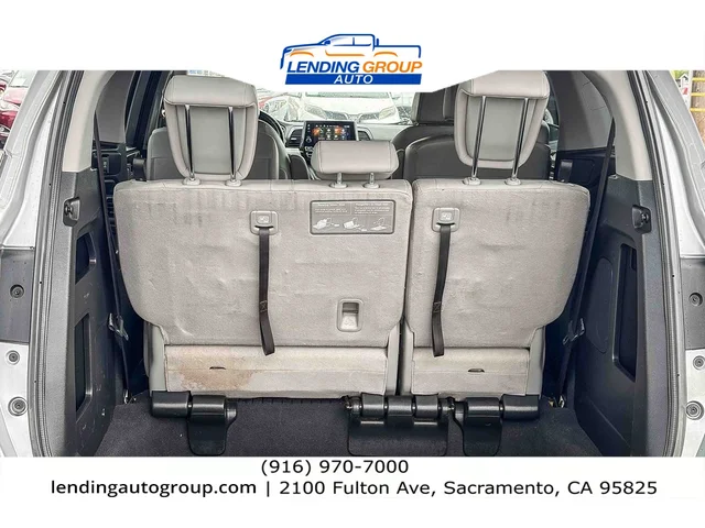 SEMINUEVOS HONDA Odyssey at Lending Group Auto in Sacramento