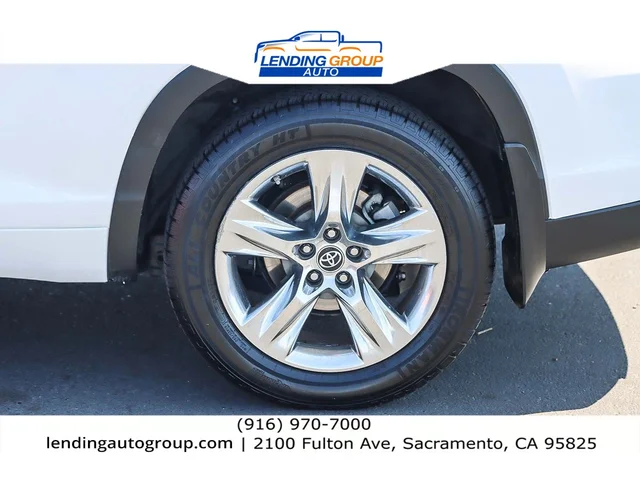 SEMINUEVOS TOYOTA Highlander at Lending Group Auto in Sacramento
