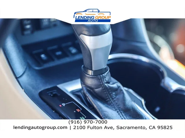 SEMINUEVOS TOYOTA Highlander at Lending Group Auto in Sacramento