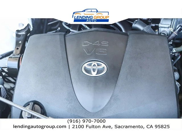 SEMINUEVOS TOYOTA Highlander at Lending Group Auto in Sacramento