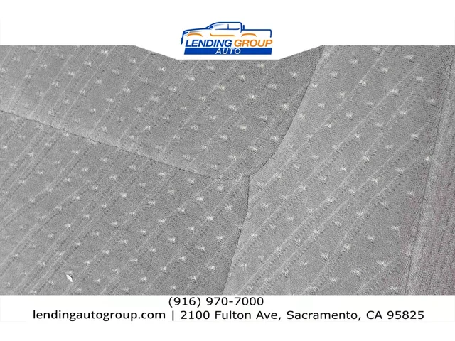 SEMINUEVOS TOYOTA Sienna at Lending Group Auto in Sacramento
