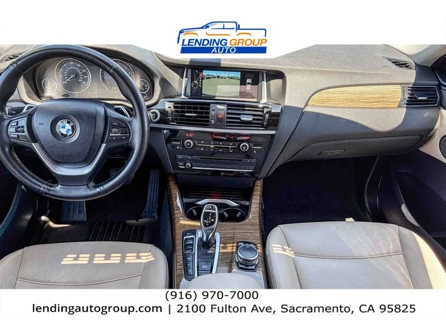 SEMINUEVOS BMW X4 at Lending Group Auto in Sacramento