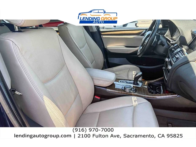 SEMINUEVOS BMW X4 at Lending Group Auto in Sacramento