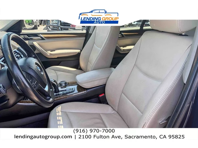 SEMINUEVOS BMW X4 at Lending Group Auto in Sacramento
