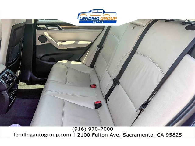 SEMINUEVOS BMW X4 at Lending Group Auto in Sacramento