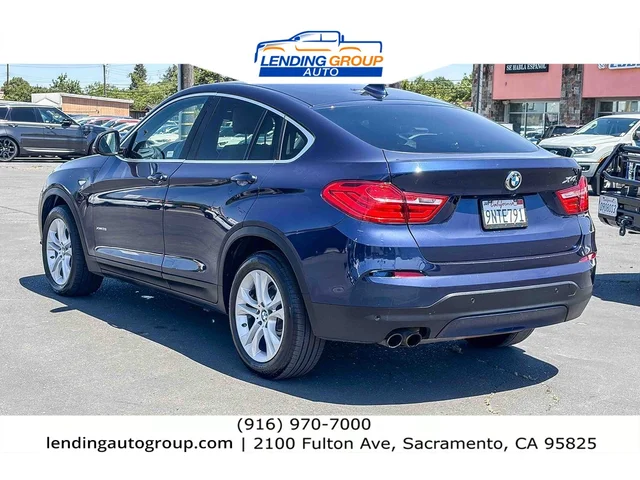 SEMINUEVOS BMW X4 at Lending Group Auto in Sacramento