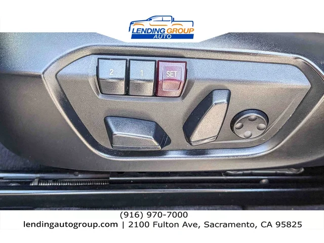 SEMINUEVOS BMW X4 at Lending Group Auto in Sacramento