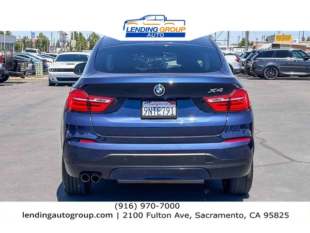 SEMINUEVOS BMW X4 at Lending Group Auto in Sacramento