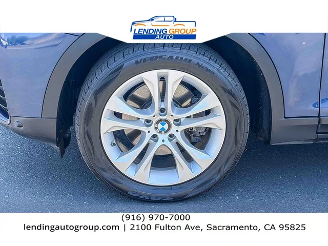 SEMINUEVOS BMW X4 at Lending Group Auto in Sacramento