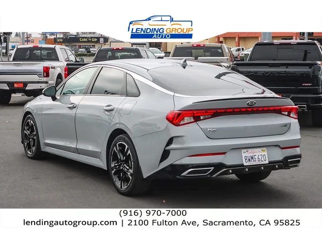 SEMINUEVOS KIA K5 at Lending Group Auto in Sacramento