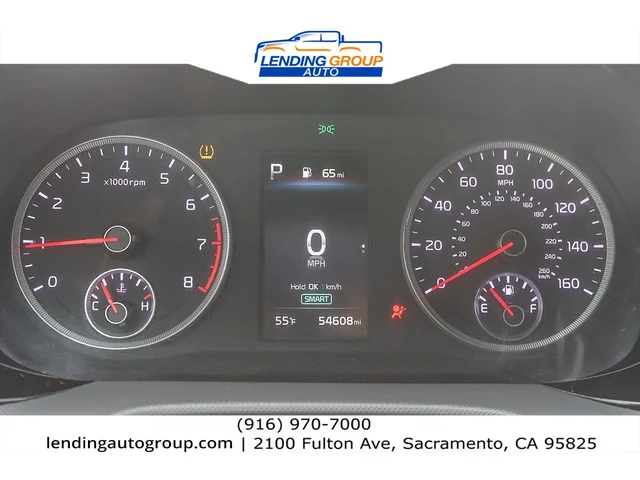 SEMINUEVOS KIA K5 at Lending Group Auto in Sacramento