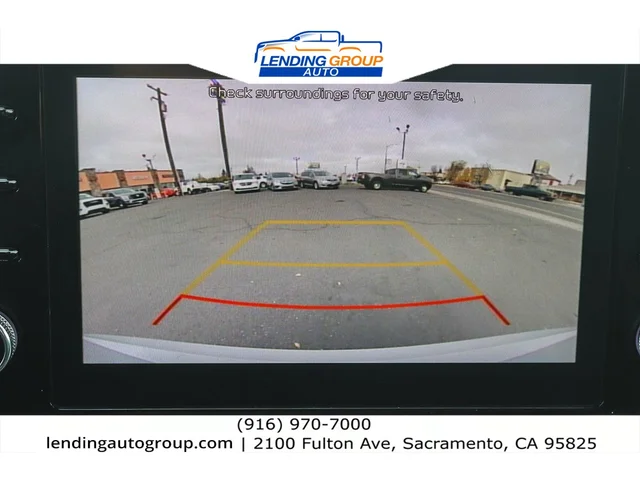 SEMINUEVOS KIA K5 at Lending Group Auto in Sacramento