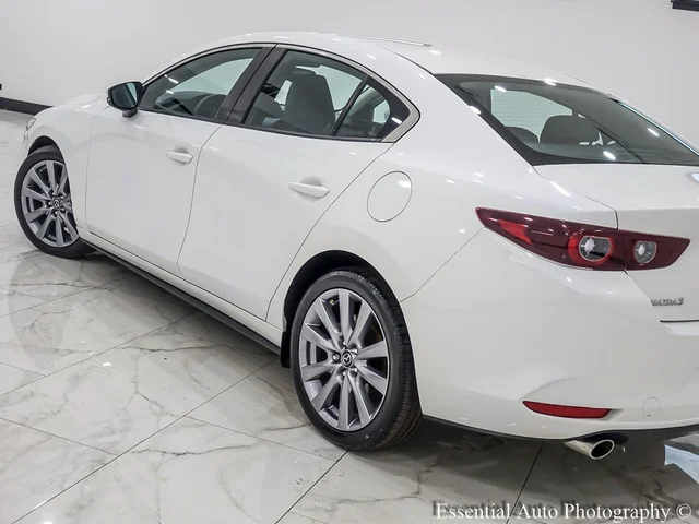 SEMINUEVOS MAZDA Mazda3 Sedan a Estados en autogozo