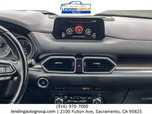 SEMINUEVOS MAZDA CX-5 at Lending Group Auto in Sacramento