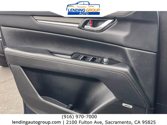 SEMINUEVOS MAZDA CX-5 at Lending Group Auto in Sacramento