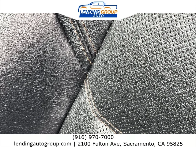 SEMINUEVOS MAZDA CX-5 at Lending Group Auto in Sacramento