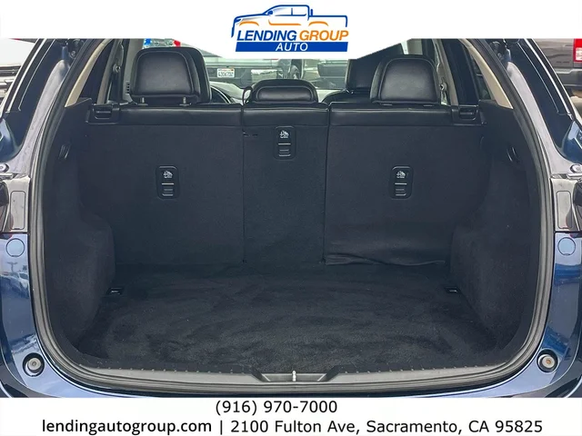 SEMINUEVOS MAZDA CX-5 at Lending Group Auto in Sacramento