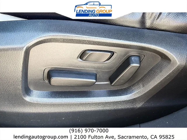 SEMINUEVOS MAZDA CX-9 at Lending Group Auto in Sacramento