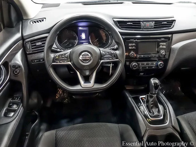 SEMINUEVOS NISSAN Rogue Sport a Estados en autogozo
