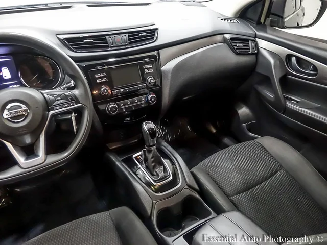 SEMINUEVOS NISSAN Rogue Sport a Estados en autogozo
