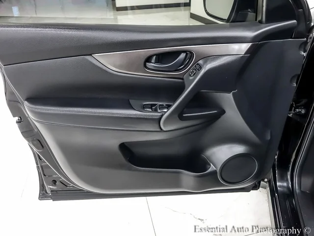 SEMINUEVOS NISSAN Rogue Sport a Estados en autogozo
