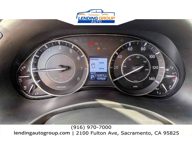 SEMINUEVOS NISSAN Armada at Lending Group Auto in Sacramento