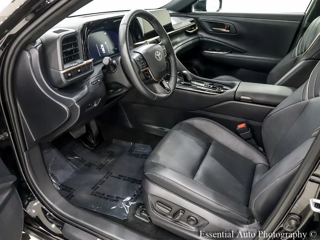 SEMINUEVOS TOYOTA Crown a Estados en autogozo